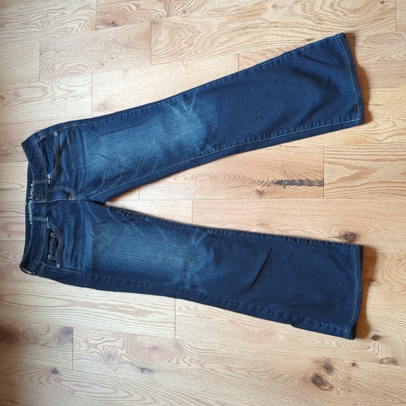 American Eagle Outfitters Denim - American Eagle. Like new! Women's size 4. Kick Boot Stretch Jeans.